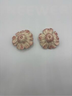 Vintage Pink & White Floral Shaped Salt and Pepper Shaker Set Flowers Porcelain